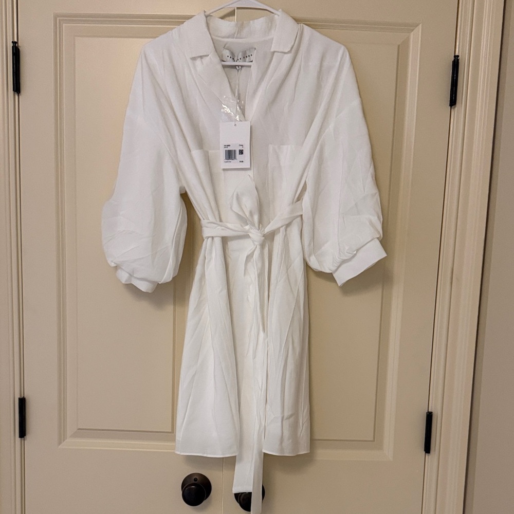 Endless Rose white Belted Dress